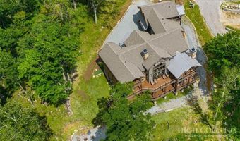 6 Valley Watch Ct, Banner Elk, NC 28604