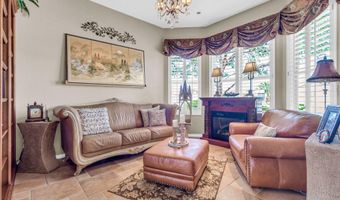 3829 E PEACH TREE Dr, Chandler, AZ 85249