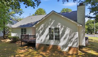 1219 Waterford Green Dr, Apex, NC 27502
