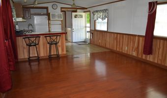89 Roland St, Barton, VT 05822