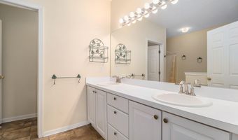 1493 Fox Pointe Cir 74, Ann Arbor, MI 48108