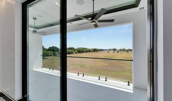 517 Treviso Dr, Apollo Beach, FL 33572