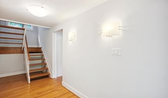 8206 STONE TRAIL Dr, Bethesda, MD 20817