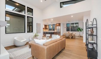 3310 NW Leavitt Ln Lot 259, Bend, OR 97703