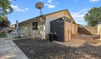 2225 Shenandoah Dr, Anderson, CA 96007