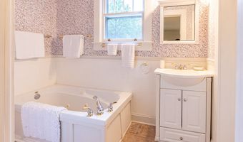 1290 Cane Creek Rd, Asheville, NC 28732