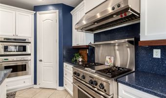 9380 Arrowhead Bluff Ave, Las Vegas, NV 89149