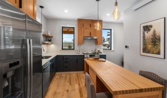 2402 Blue Silos Way, Bozeman, MT 59715