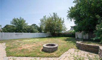115 Sutton Ave, East Providence, RI 02914