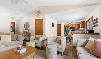 W5370 AMY Avenue, Appleton, WI 54915