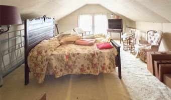 141 Burleson Dr, Bakersville, NC 28705