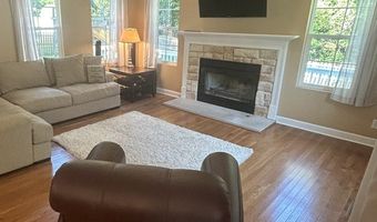 40431 N Fairview St, Antioch, IL 60002