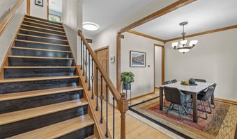 5713 Rosslare Ln, Fitchburg, WI 53711