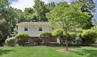 29 Thomsen Dr, Airmont, NY 10952