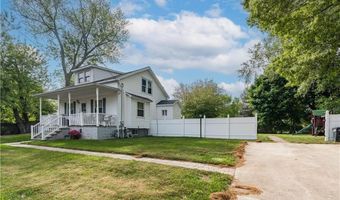 136 Collins St, Attleboro, MA 02703