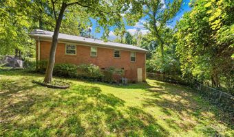 1955 Arnold Dr, Charlotte, NC 28205