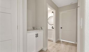 22562 Houston St, Apple Valley, CA 92308
