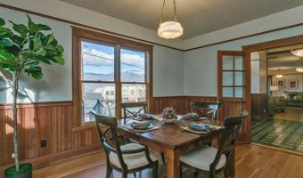 19 Gresham St, Ashland, OR 97520