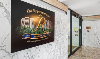 1101 S ARLINGTON RIDGE Rd 212, Arlington, VA 22202