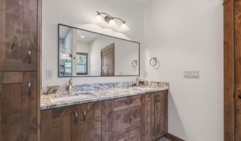 273 Paradise Valley Rd, Bonners Ferry, ID 83805