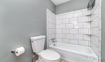 1635 Merry Oaks Rd C, Charlotte, NC 28205
