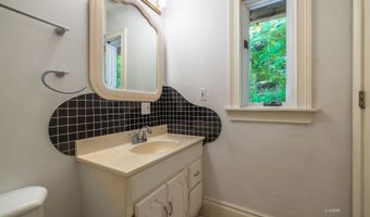 5 Joneswood Dr, Athens, OH 45701