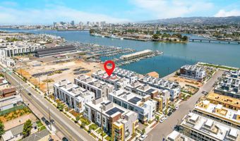 2007 Stanford St, Alameda, CA 94501