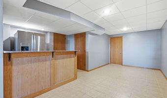 89 Cardinal Ave, Atkins, IA 52206