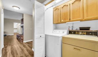 13931 Falling Leaf Rd, Apple Valley, CA 92307