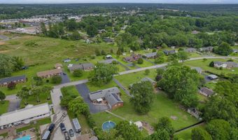 208 Kenneth Dr, Boiling Springs, SC 29316