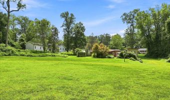 3534 WOODBURN Rd, Annandale, VA 22003