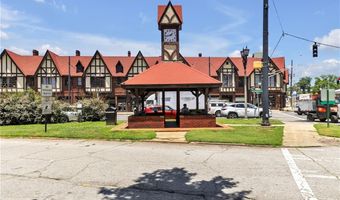 10 Clarendon Ave B, Avondale Estates, GA 30002
