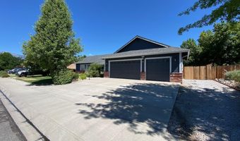 1010 Silveranch Dr, Gardnerville, NV 89460