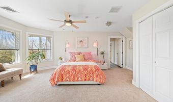 25 CARSDALE Dr, Belle Mead, NJ 08502