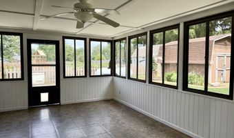4710 Summer Dr, Anderson, IN 46012