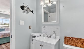 4031 Bank St, Bay St. Louis, MS 39520
