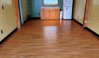 7280 Burgett Dr, Almont, MI 48003