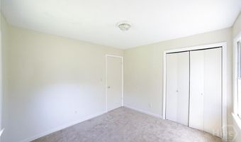 160 Jockey Club Dr, Athens, GA 30605