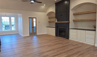 830 Magnolia Dr, Ada, OK 74820