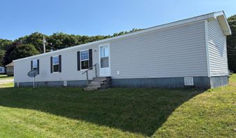6 Daniel Dr, Belfast, ME 04915