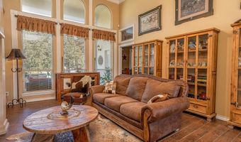 1701 W Lake Shore Dr, Alvarado, TX 76009