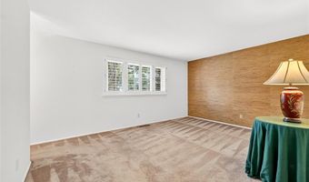 177 Wildwood Pkwy, Ballwin, MO 63011