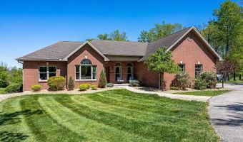 5120 Country Hills Dr, Aurora, IN 47001