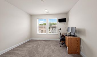 944 BENTGRASS Dr, Aberdeen, MD 21001