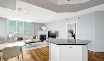 851 N GLEBE Rd 1911, Arlington, VA 22203