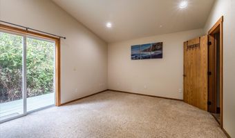 87444 WHISTLING Ln, Bandon, OR 97411