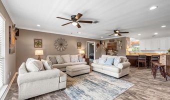 1445 Linton Rd, Benton, LA 71006