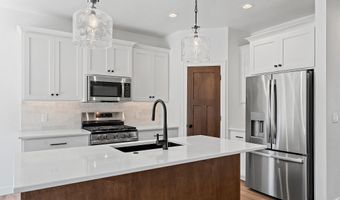 625 KIRKLAND Ave, Algoma, WI 54201