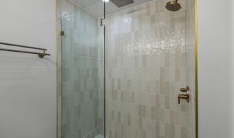 2524 41ST St NW 2, Washington, DC 20007