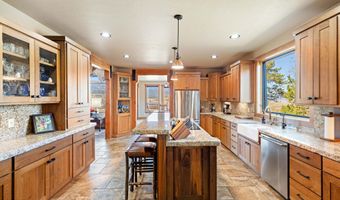 374 UPPER RIDGE Rd, Alpine, WY 83128